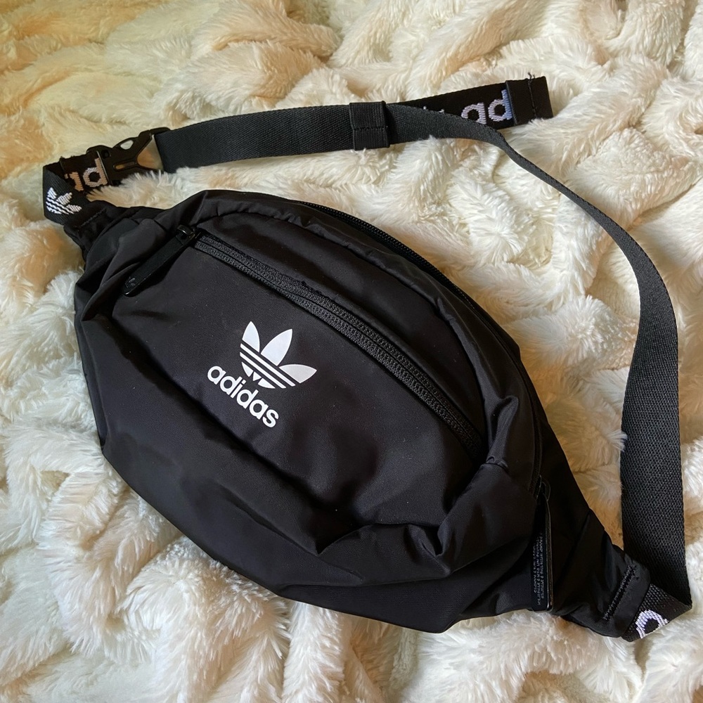 Classic Adidas Nylon Fanny Pack